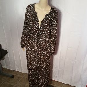 NWT Presley Skype Polk Dot Dress Size M/L